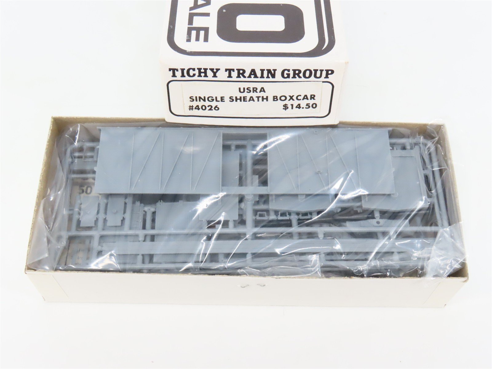 HO Scale Tichy 4026 Undecorated USRA Single Sheath Boxcar Kit