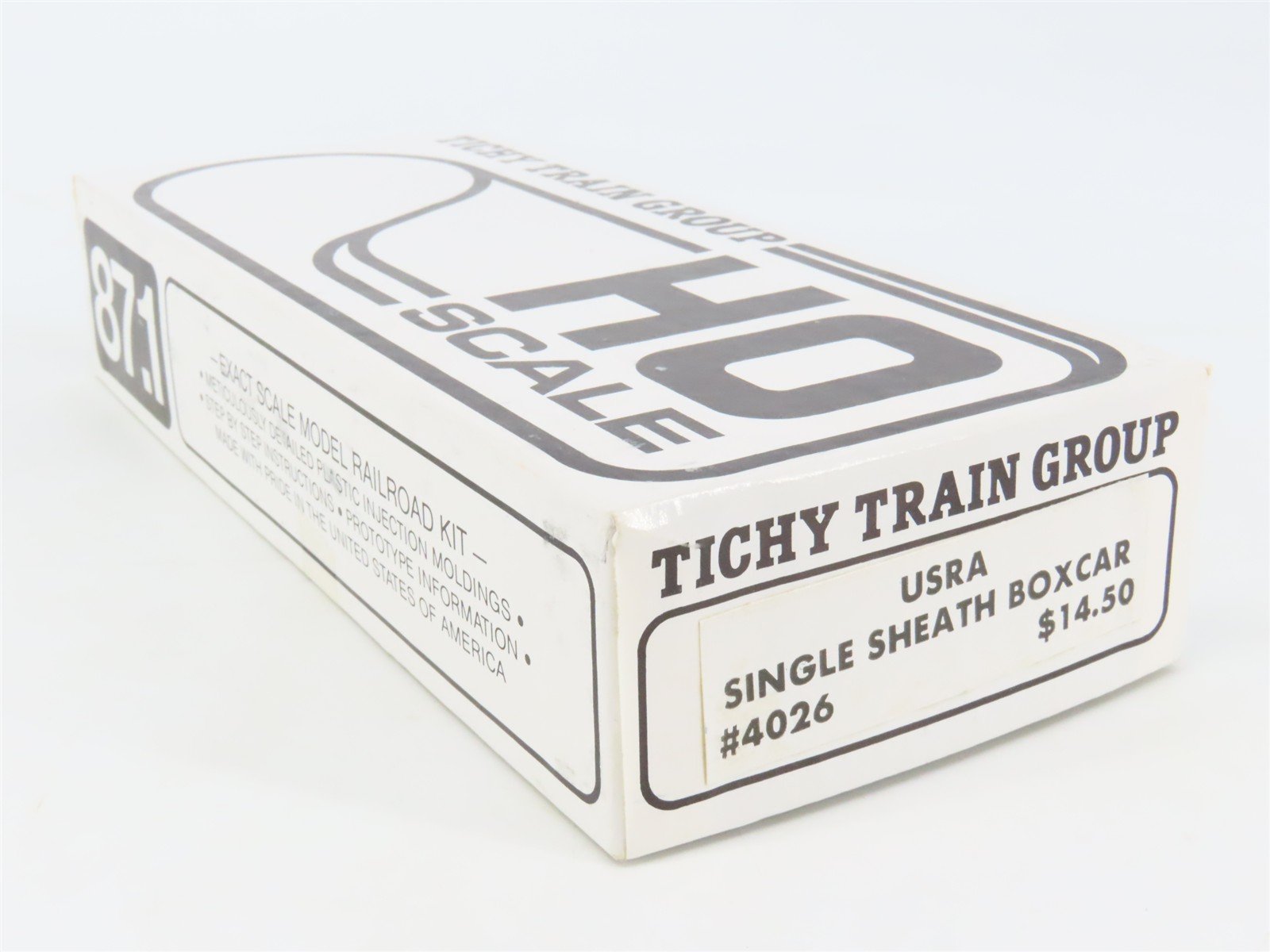 HO Scale Tichy 4026 Undecorated USRA Single Sheath Boxcar Kit