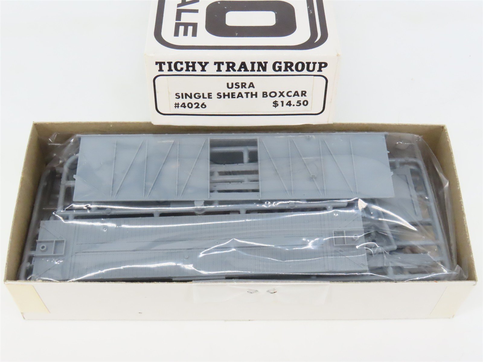 HO Scale Tichy 4026 Undecorated USRA Single Sheath Boxcar Kit