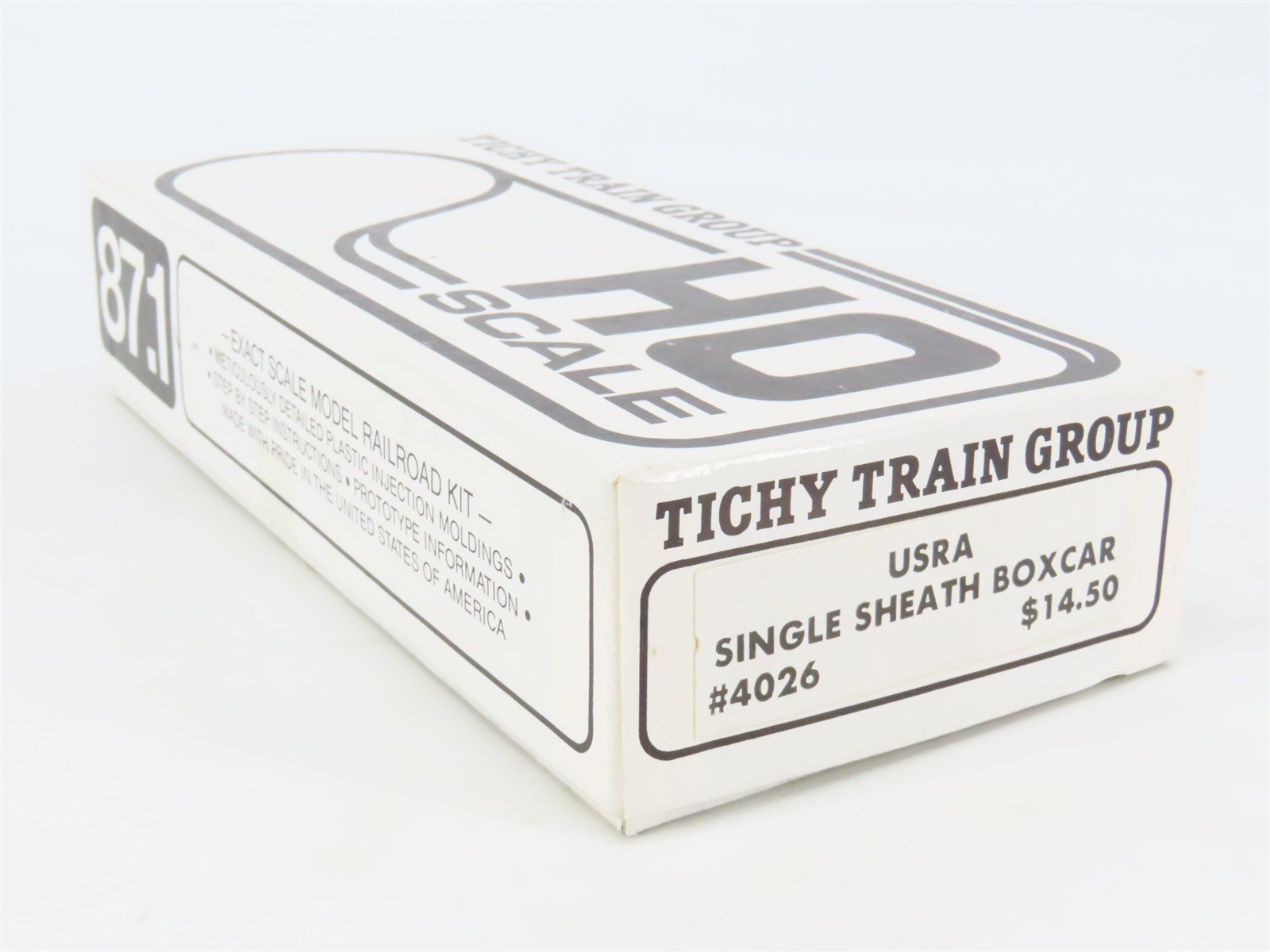 HO Scale Tichy 4026 Undecorated USRA Single Sheath Boxcar Kit