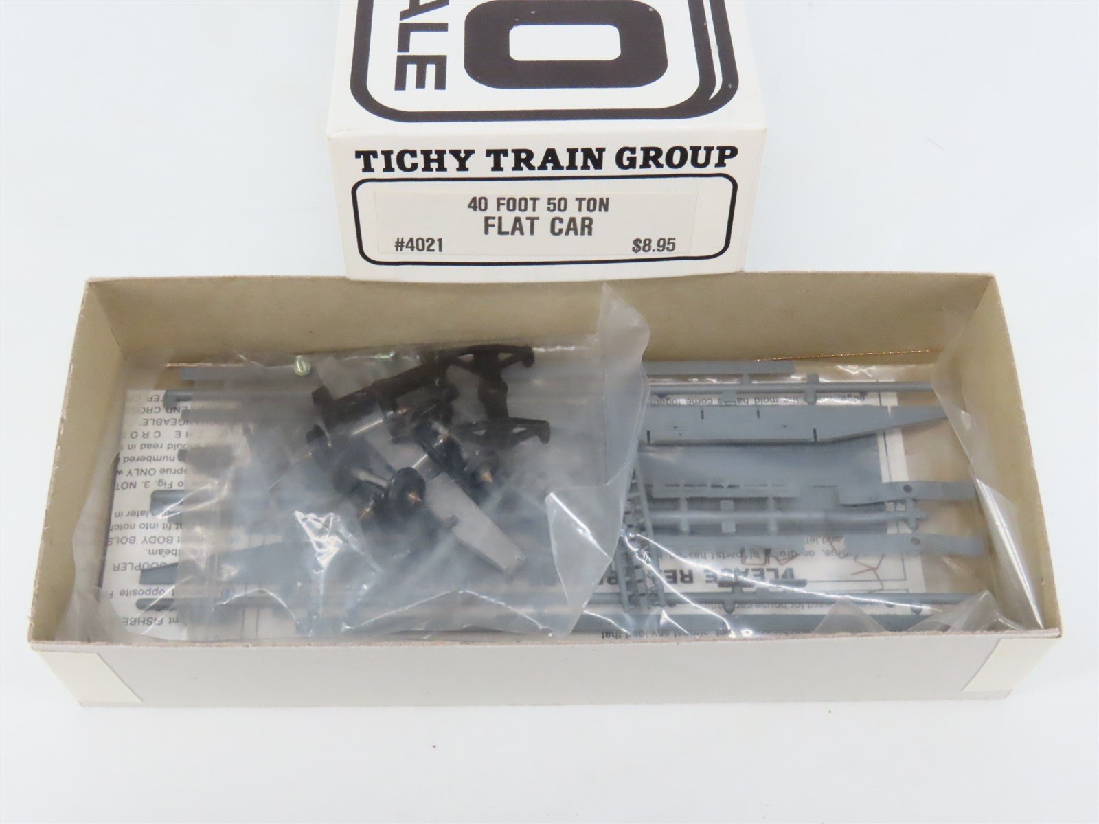 HO Scale Gould Company 4021 Undecorated 40' 50-Ton Flatcar Kit