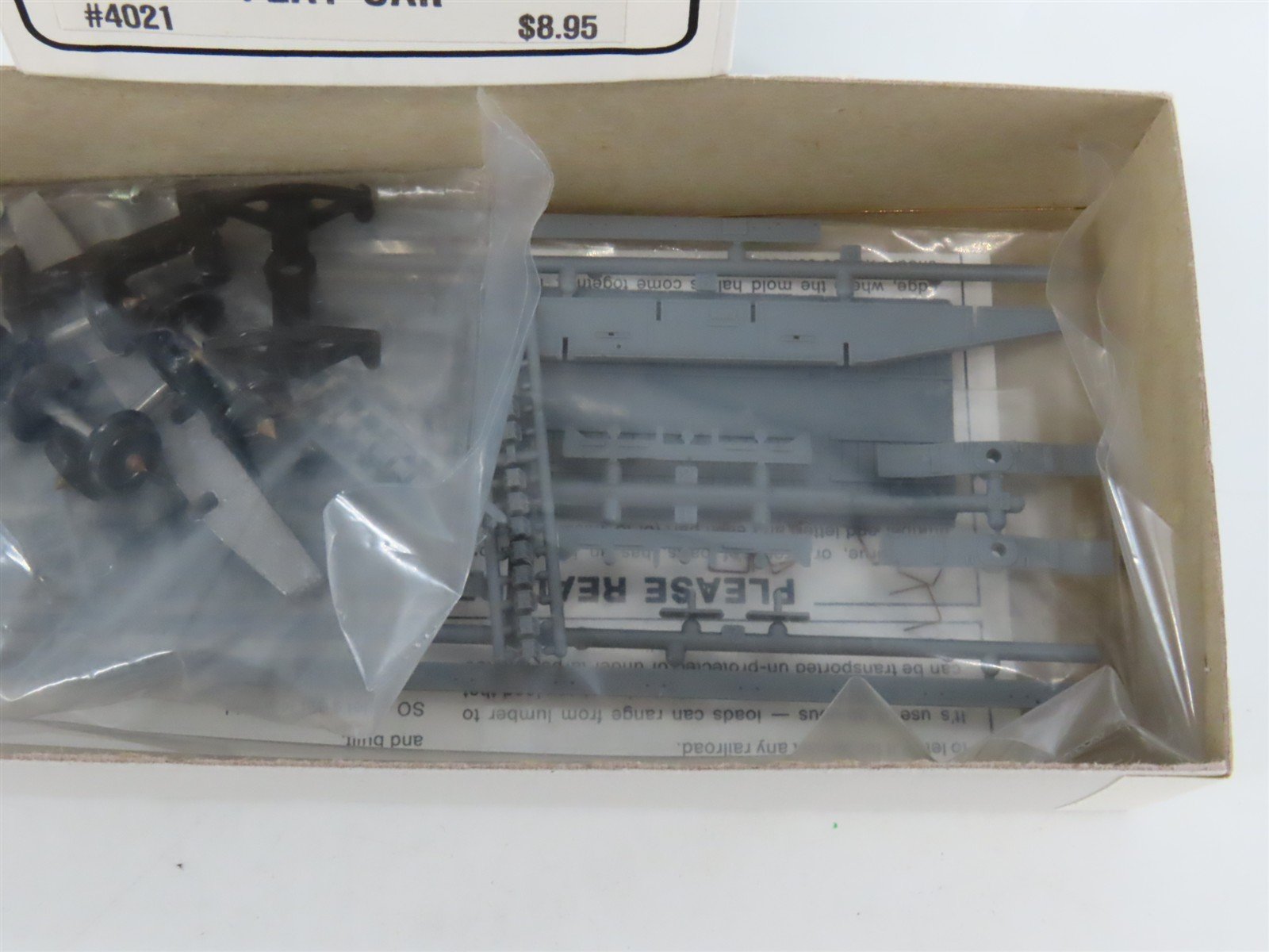 HO Scale Gould Company 4021 Undecorated 40' 50-Ton Flatcar Kit