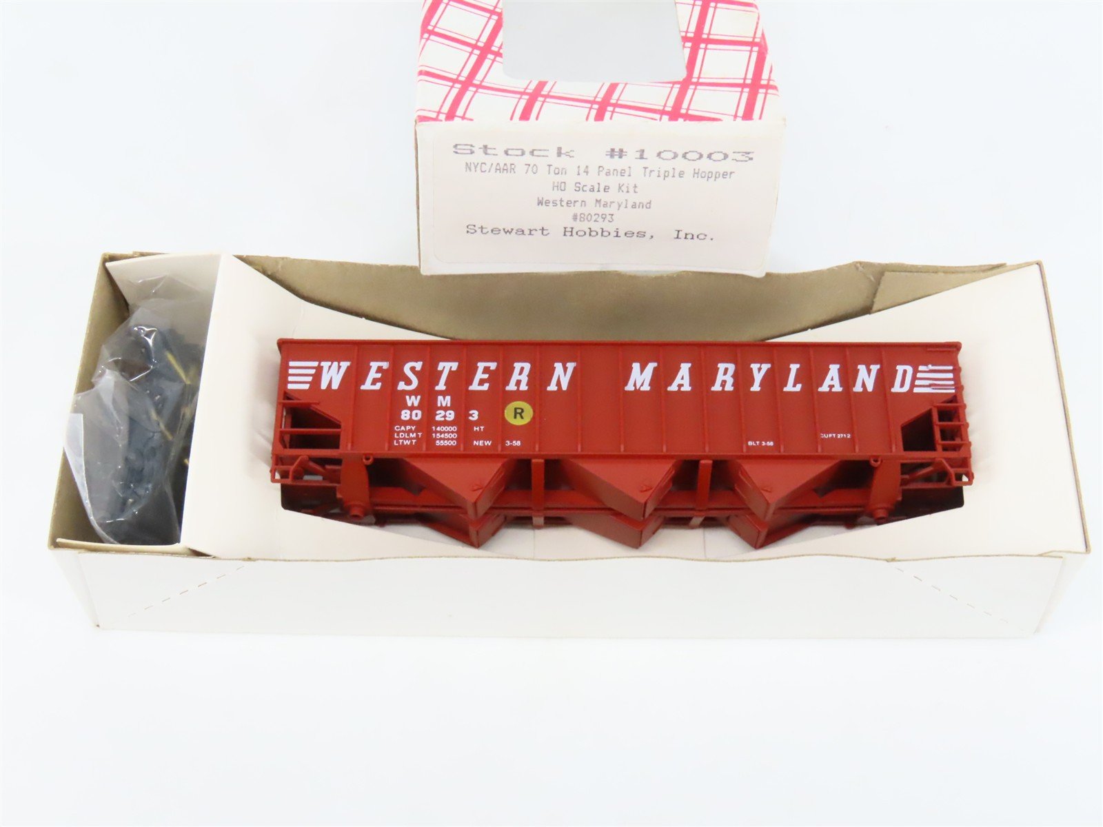 HO Scale Stewart 10003 WM Western Maryland 70-Ton 3-Bay Hopper Car #80293 Kit