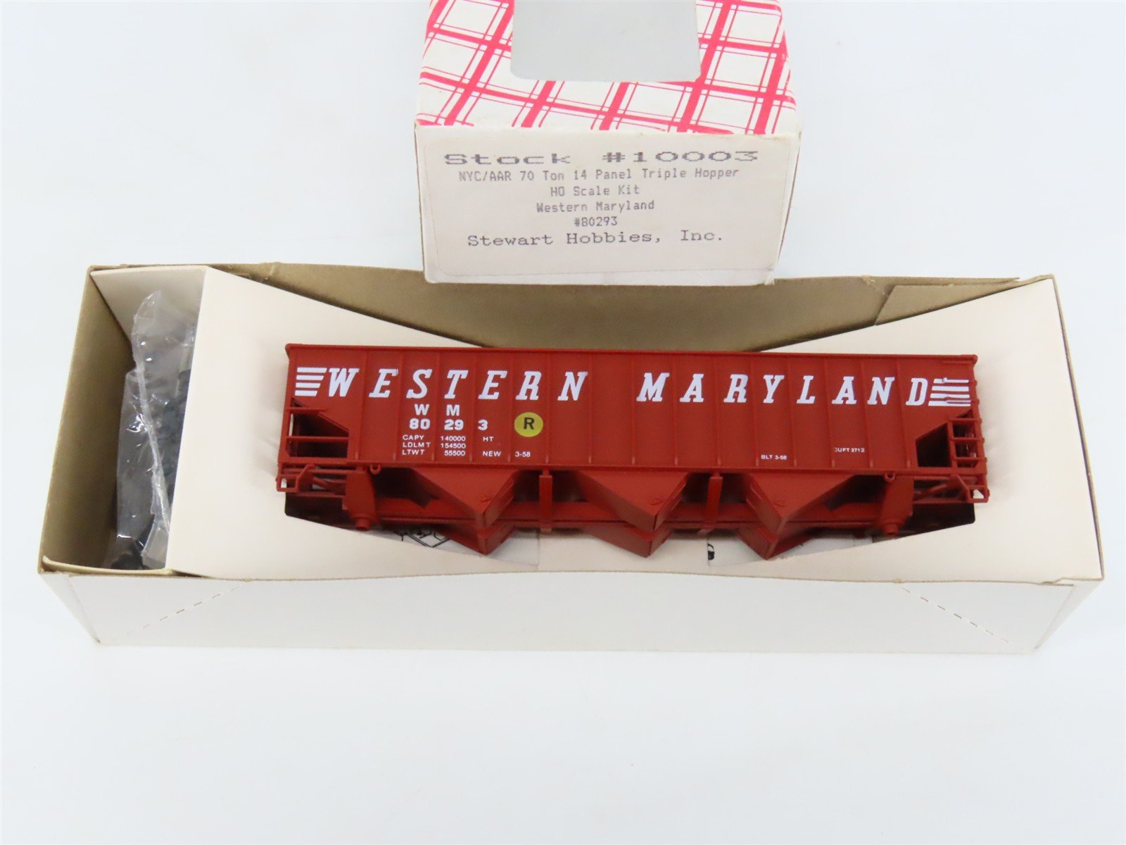 HO Scale Stewart 10003 WM Western Maryland 70-Ton 3-Bay Hopper Car #80293 Kit