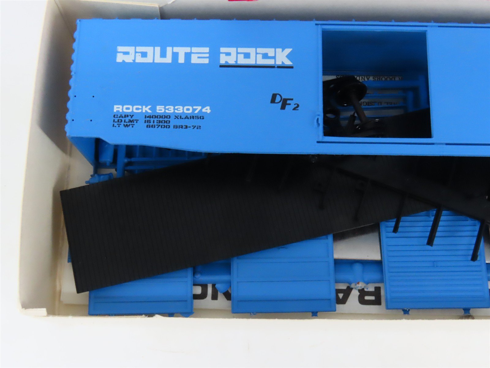 HO Scale Bev-Bel/Robins 9933-2 RI Rock Island 50' PS-1 Boxcar #533074 Kit