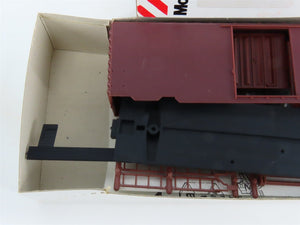 HO Scale McKean Master Series 700 Undecorated 40' PS-1 Boxcar Kit