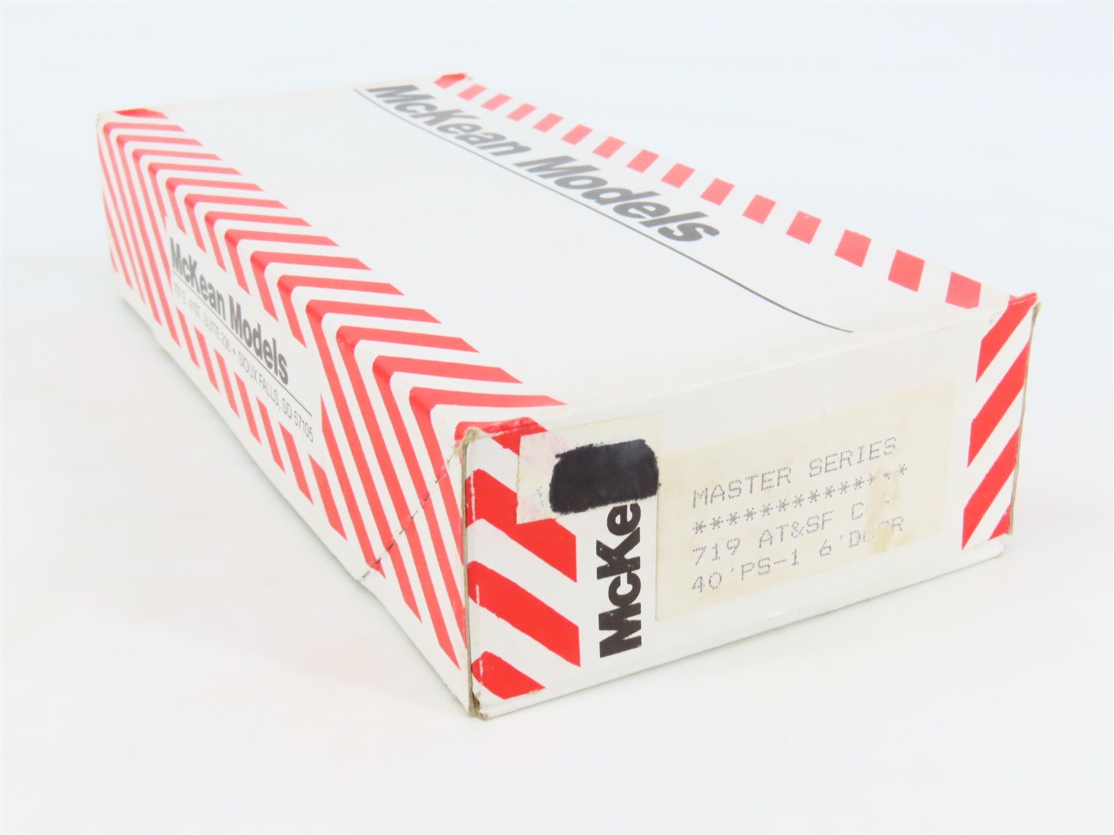 HO Scale McKean Models 719 ATSF Santa Fe 40' PS-1 Boxcar #146275 Kit