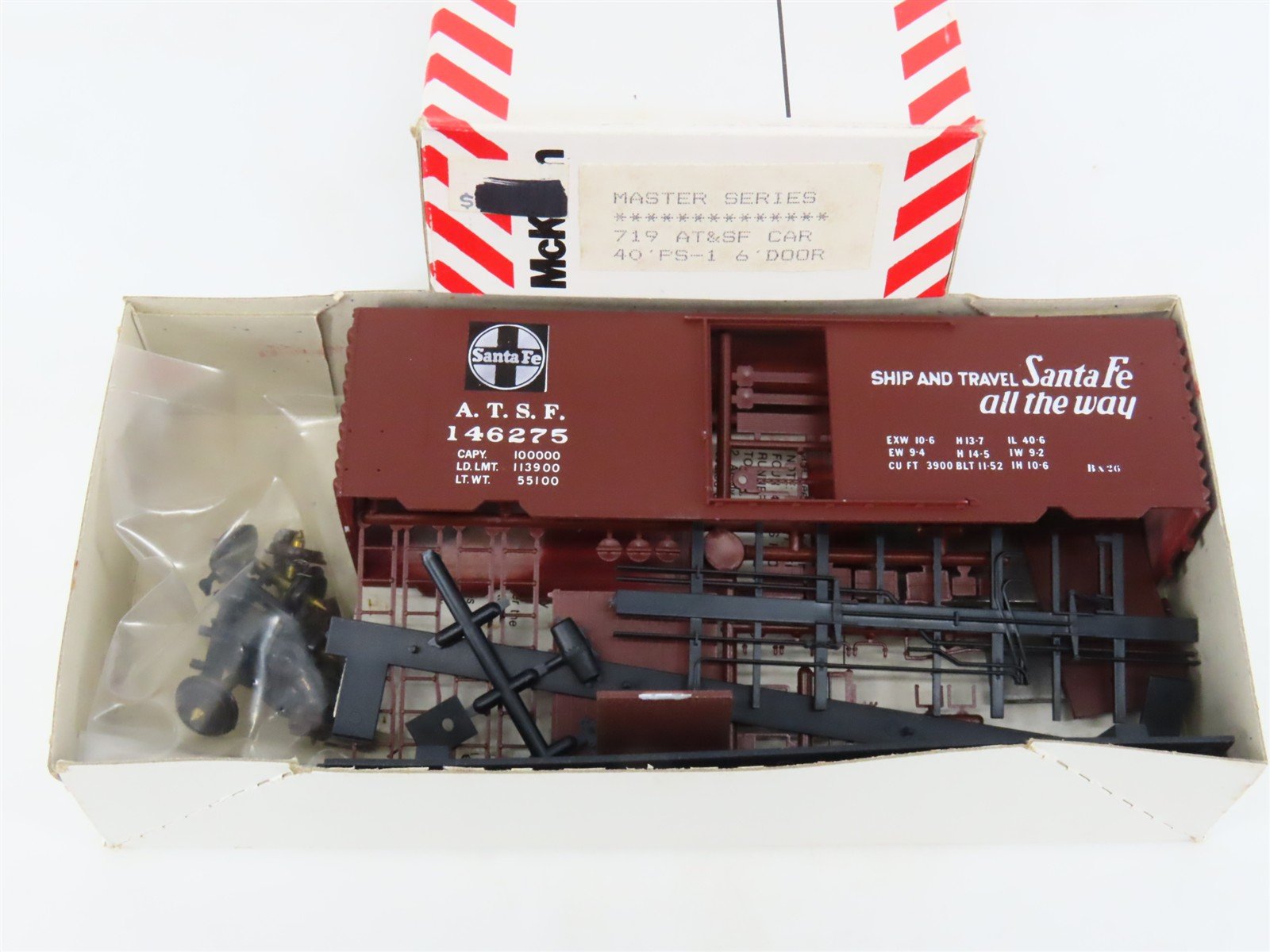 HO Scale McKean Models 719 ATSF Santa Fe 40' PS-1 Boxcar #146275 Kit