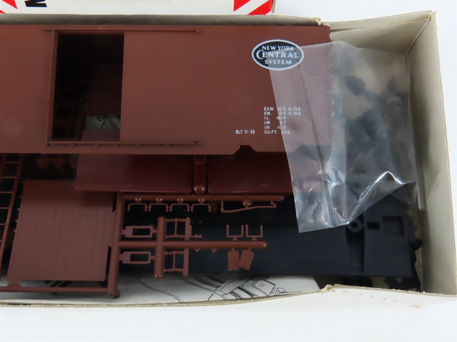 HO McKean Master Series 727 NYC New York Central 40' PS-1 Boxcar #166534 Kit