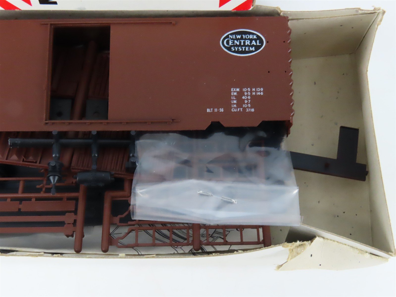 HO McKean Master Series 727 NYC New York Central 40' PS-1 Boxcar #166534 Kit