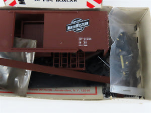 HO McKean Master Series 702 CNW Chicago Northwestern 40' PS-1 Boxcar #106881 Kit