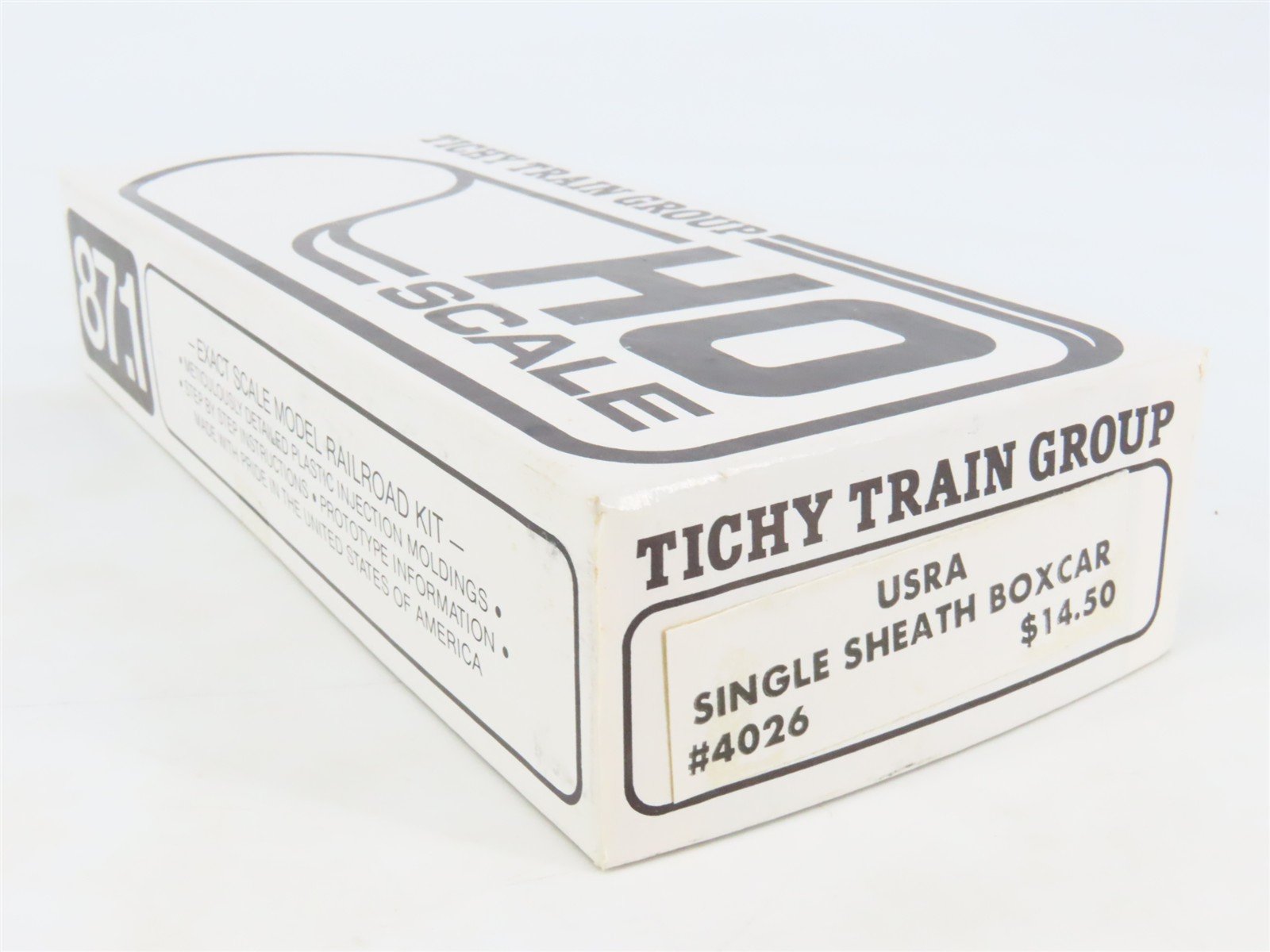 HO Scale Tichy 4026 Undecorated USRA Single Sheath Boxcar Kit