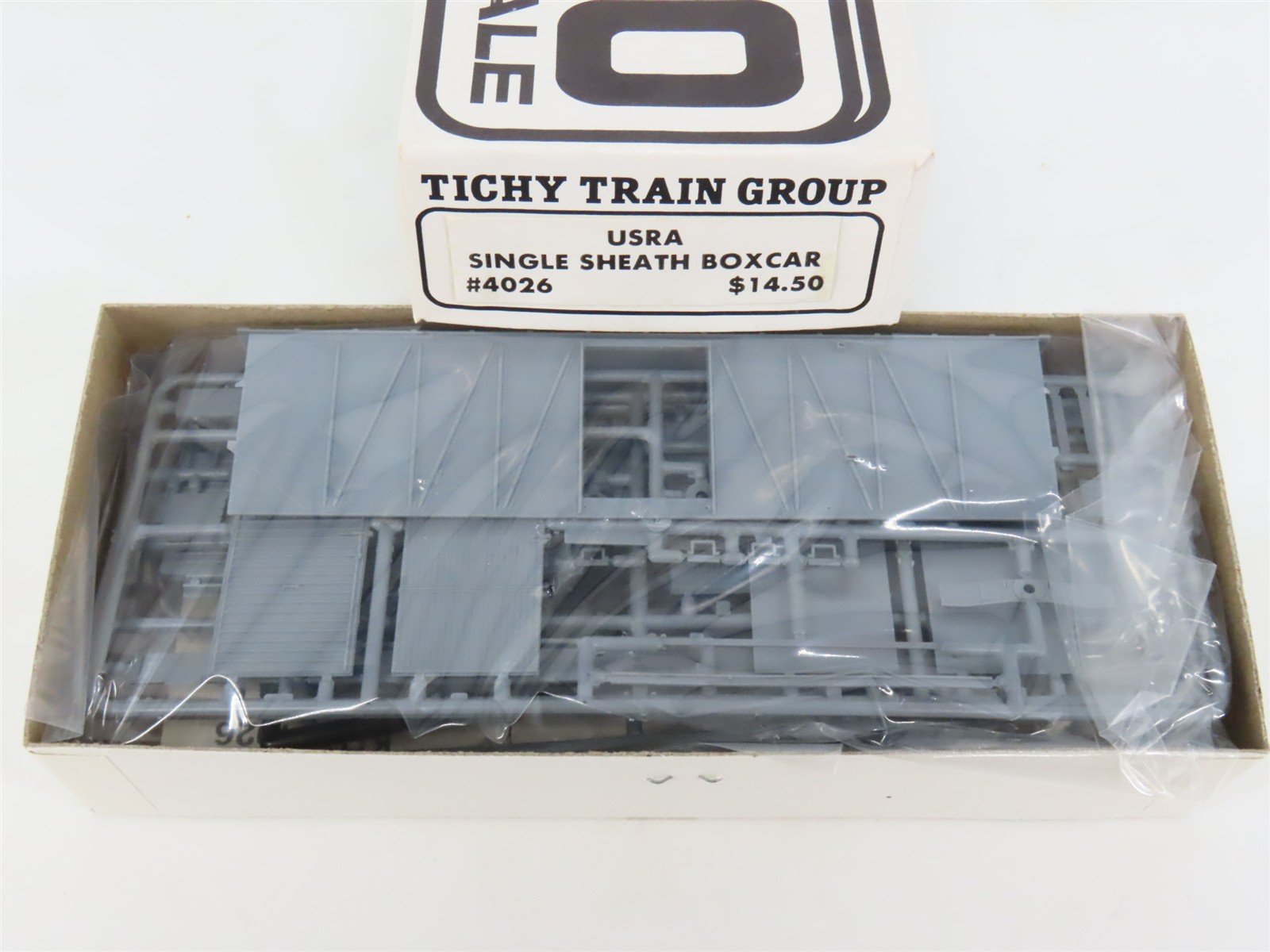 HO Scale Tichy 4026 Undecorated USRA Single Sheath Boxcar Kit