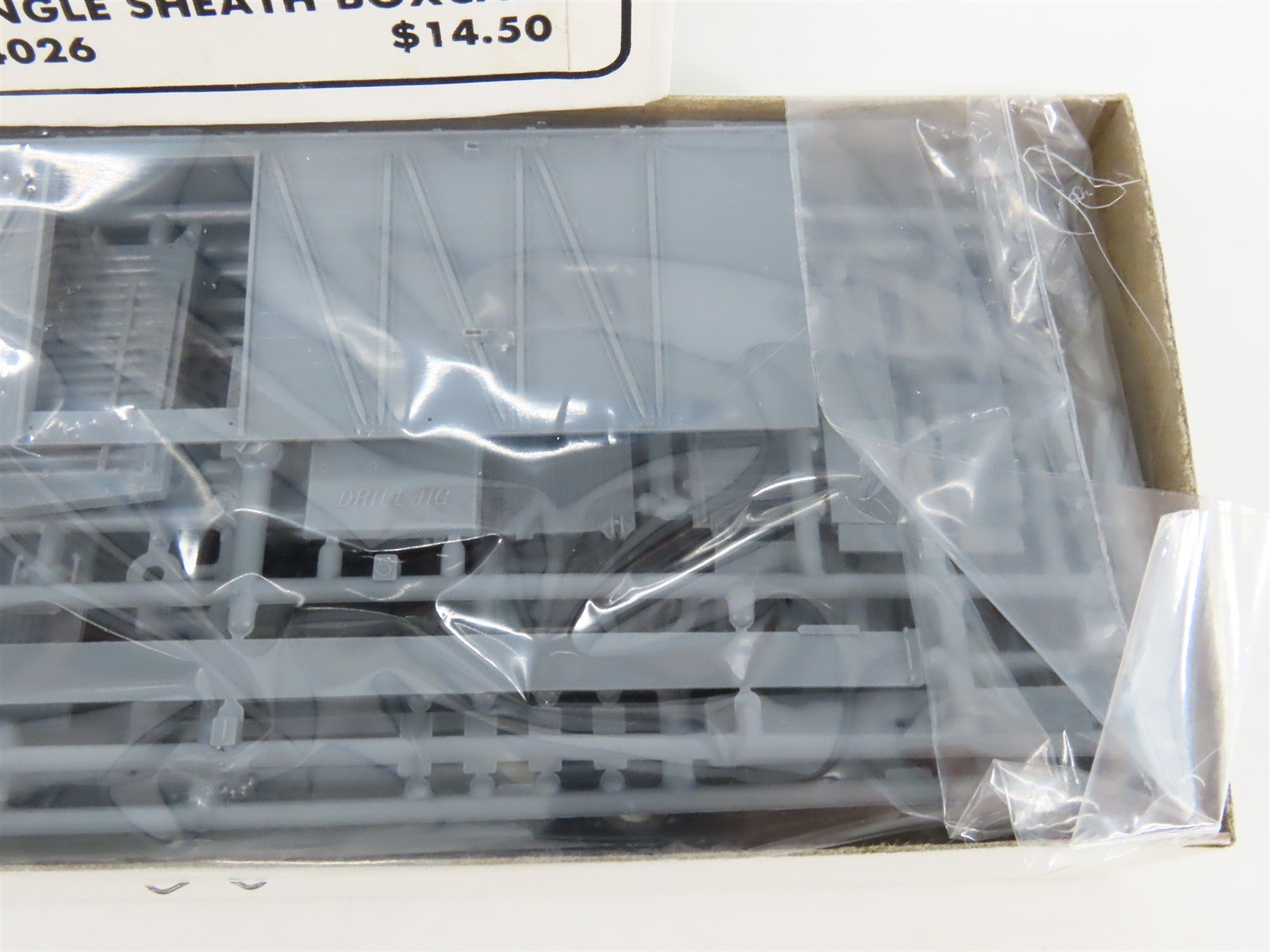 HO Scale Tichy 4026 Undecorated USRA Single Sheath Boxcar Kit