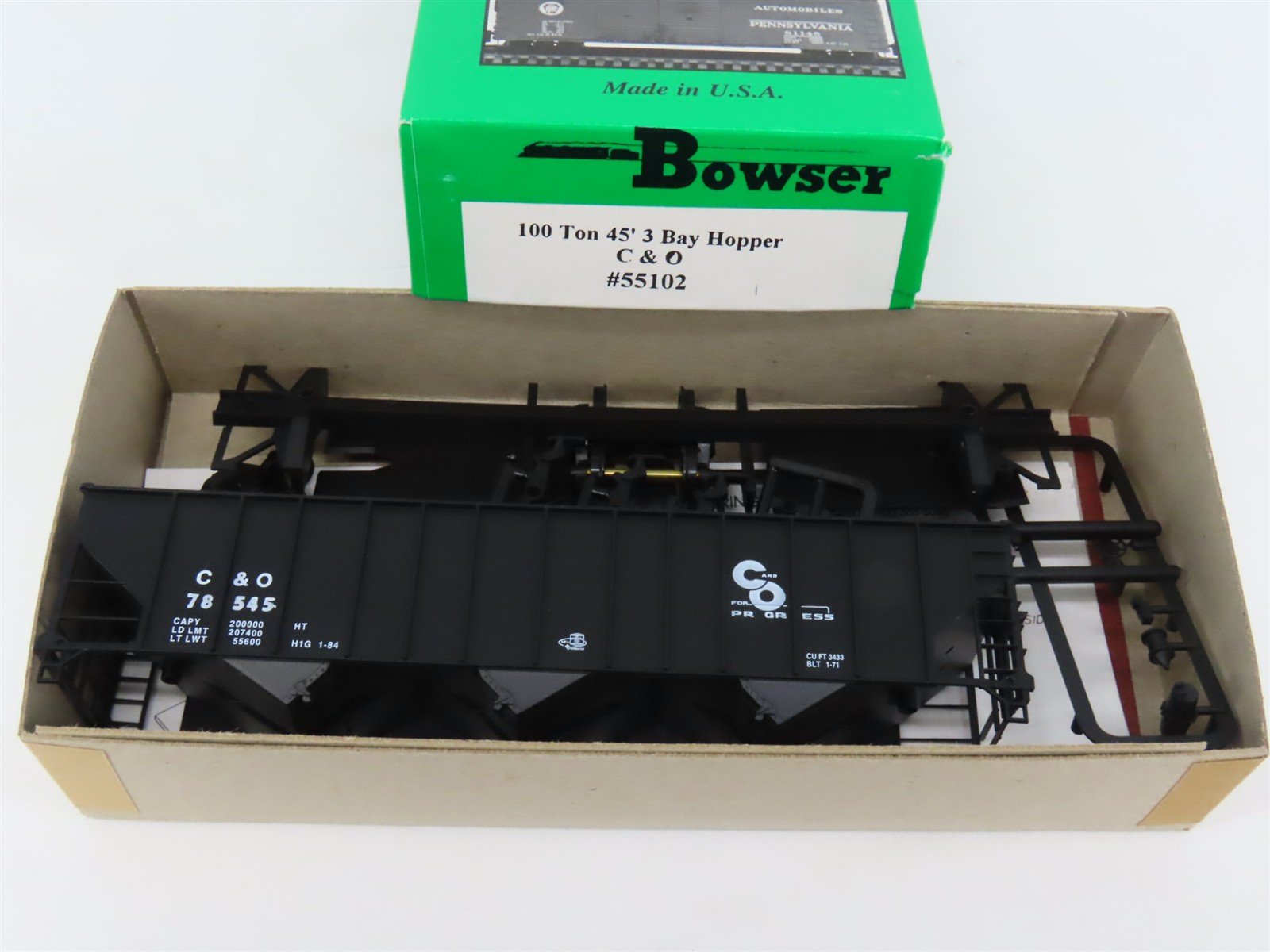HO Scale Bowser 55102 C&O Chesapeake & Ohio 45' 3-Bay Hopper Car #78545 Kit