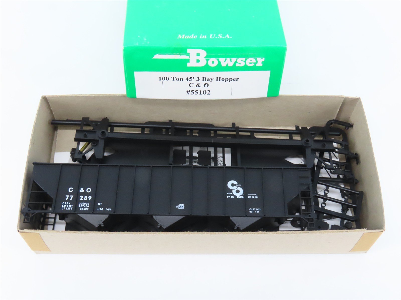 HO Scale Bowser Kit 55102 C&O Chesapeake & Ohio Progress 3-Bay Open Hopper 77289