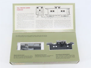HO Scale Life-Like Proto 2000 Kit 8244 Undecorated Steel Center Caboose w/ Light