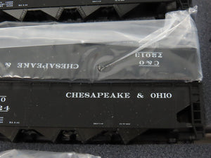 HO Scale Athearn Kit 05781 C&O Chesapeake & Ohio 4-Bay Open Hopper 5-Pack