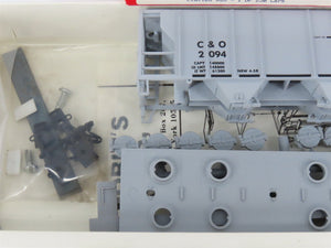 HO Robin's Rails NMRA Division 7 Limited Run Kit C&O 3-Bay Covered Hopper #2094