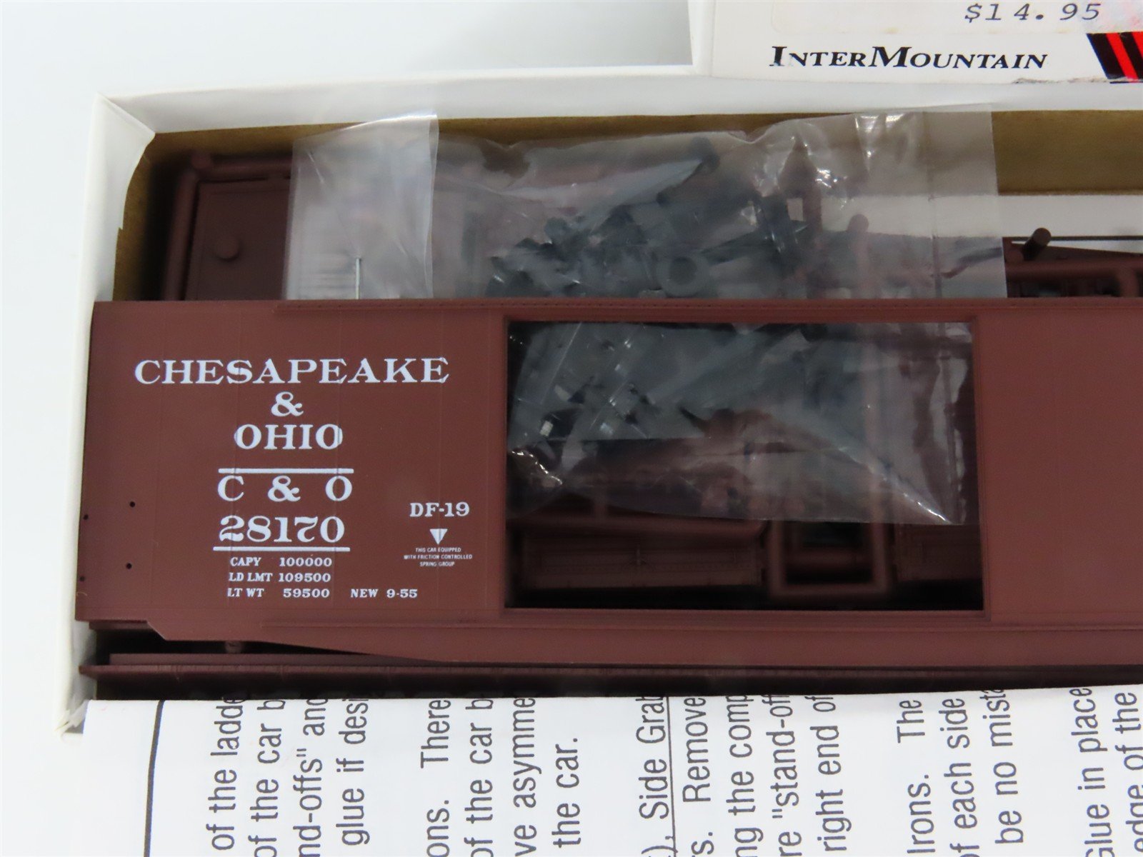 HO InterMountain Kit 40606-07 C&O Chesapeake & Ohio Progress 50' Box Car #28170