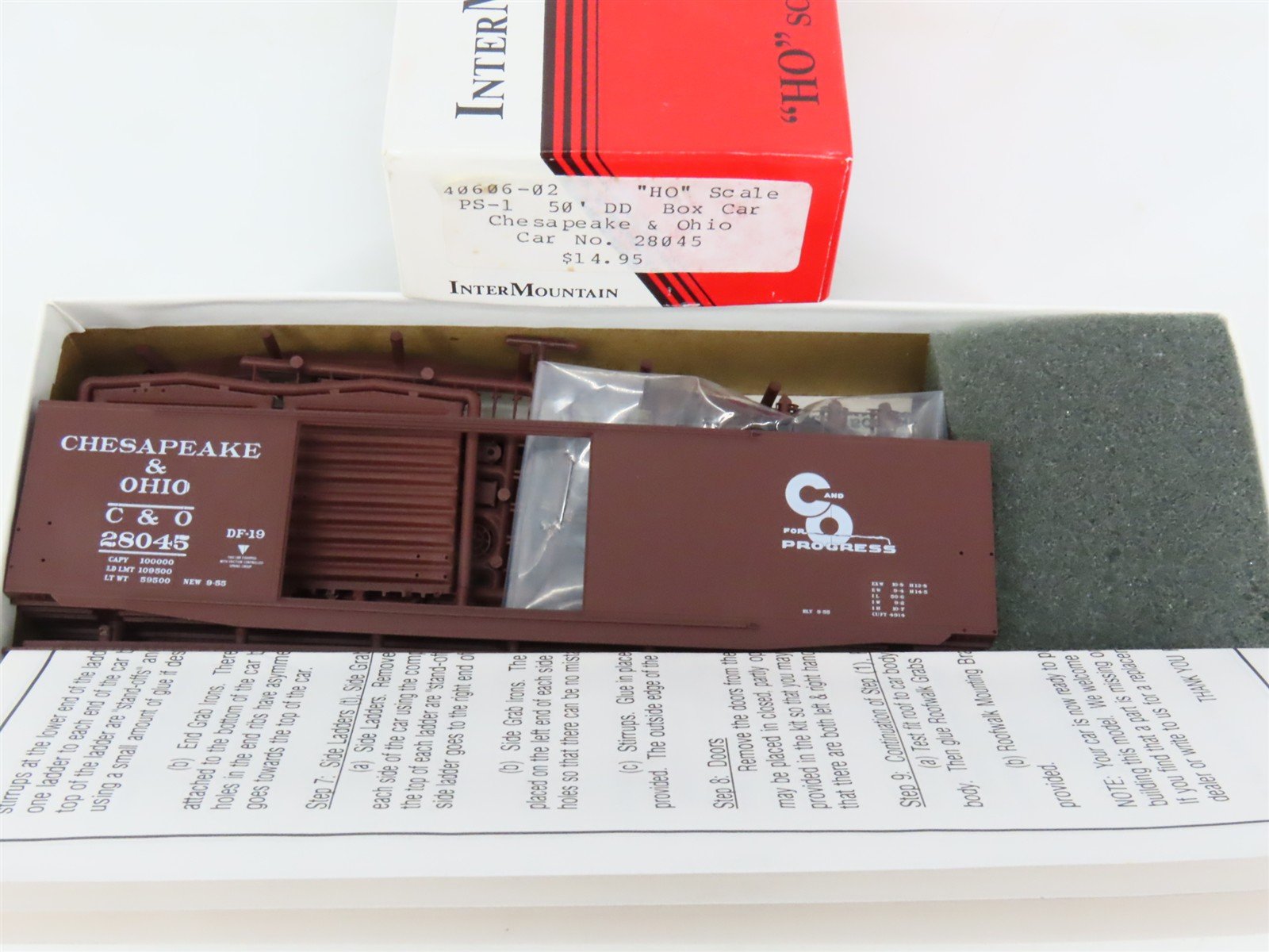 HO InterMountain Kit 40606-02 C&O Chesapeake & Ohio Progress 50' Box Car #28045