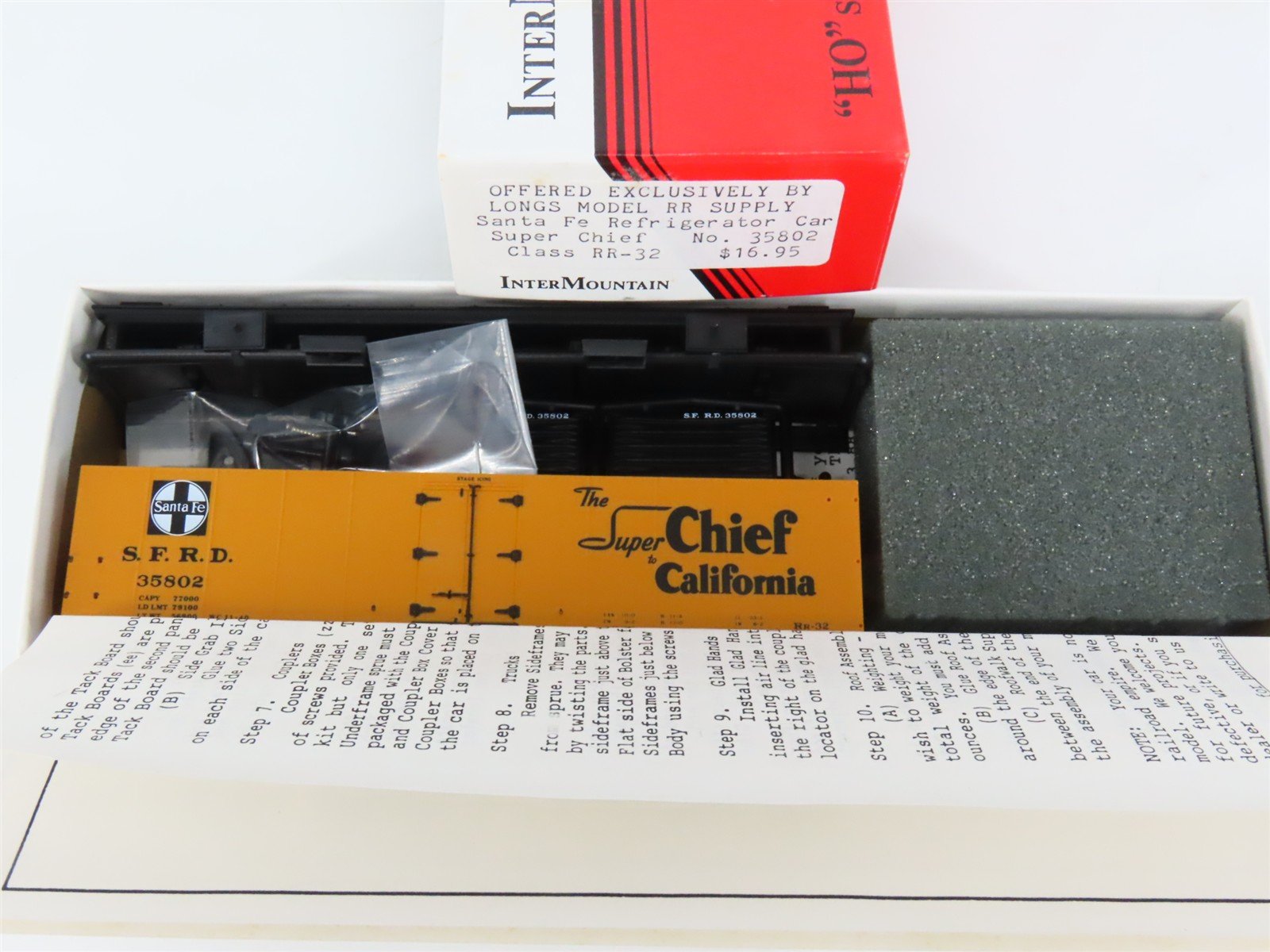 HO Scale InterMountain/Longs Model RR Supply Kit SFRD Super Chief Reefer #35802