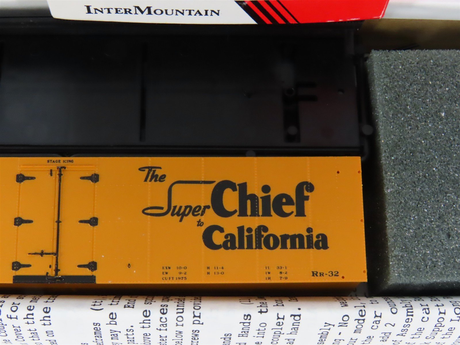 HO Scale InterMountain/Longs Model RR Supply Kit SFRD Super Chief Reefer #35823