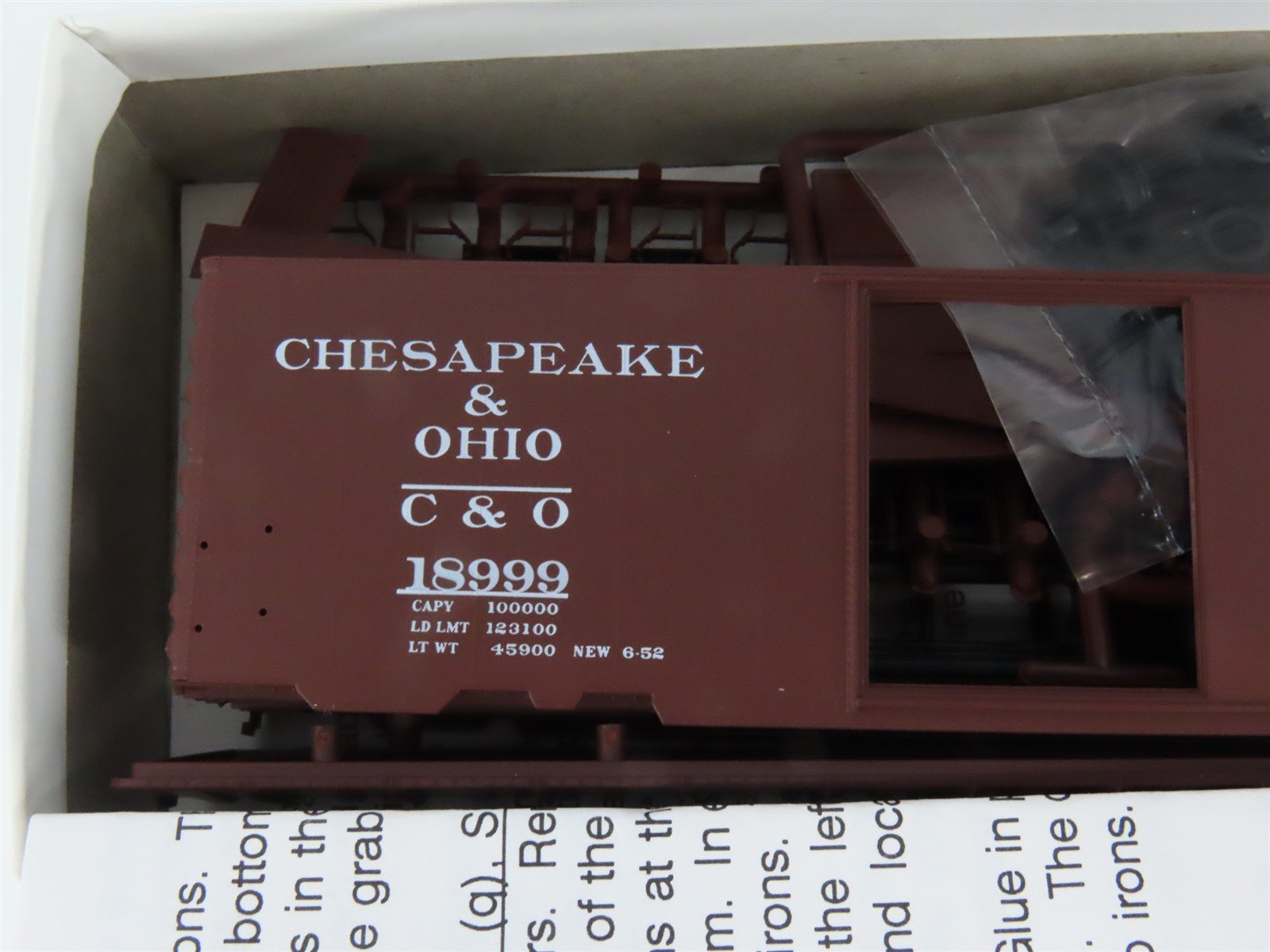 HO InterMountain Kit 40455-12 C&O Chesapeake & Ohio Progress 40' Box Car #18999