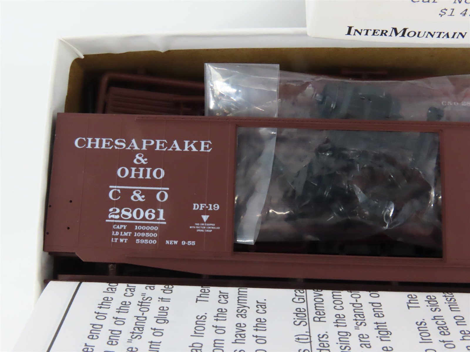 HO InterMountain Kit 40606-03 C&O Chesapeake & Ohio Progress 50' Box Car 28061
