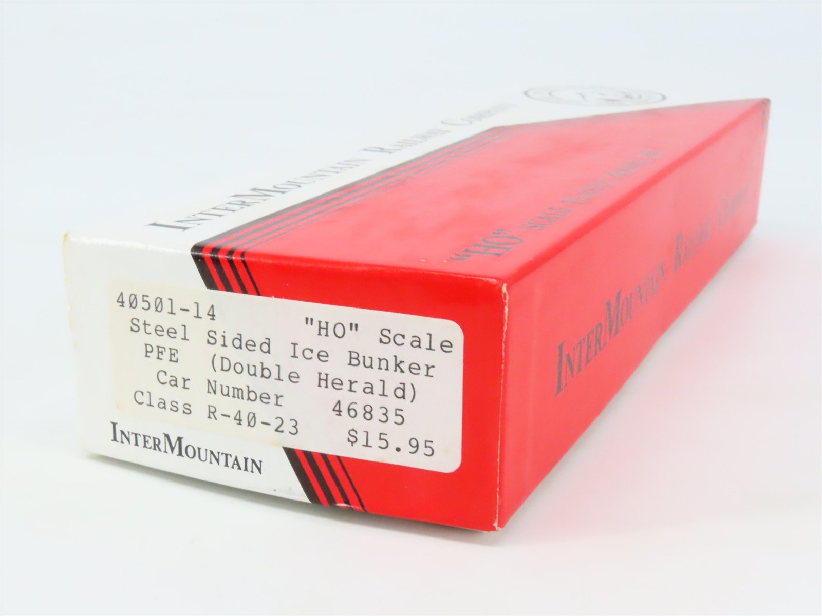 HO Scale InterMountain Kit 40501-14 SP UP PFE Pacific Fruit Express Reefer 46835