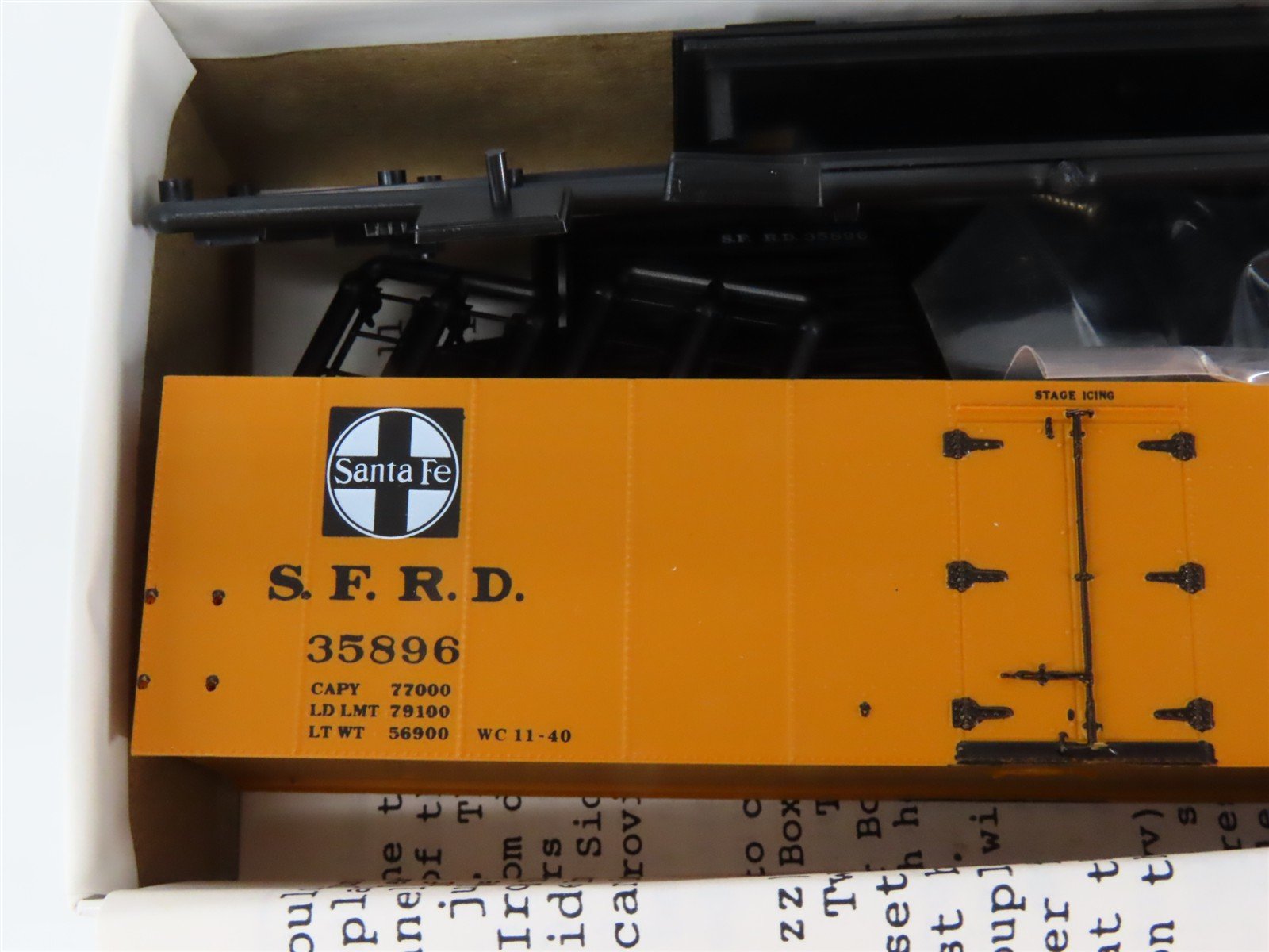 HO Scale InterMountain/Longs Model RR Supply Kit SFRD Super Chief Reefer #35896