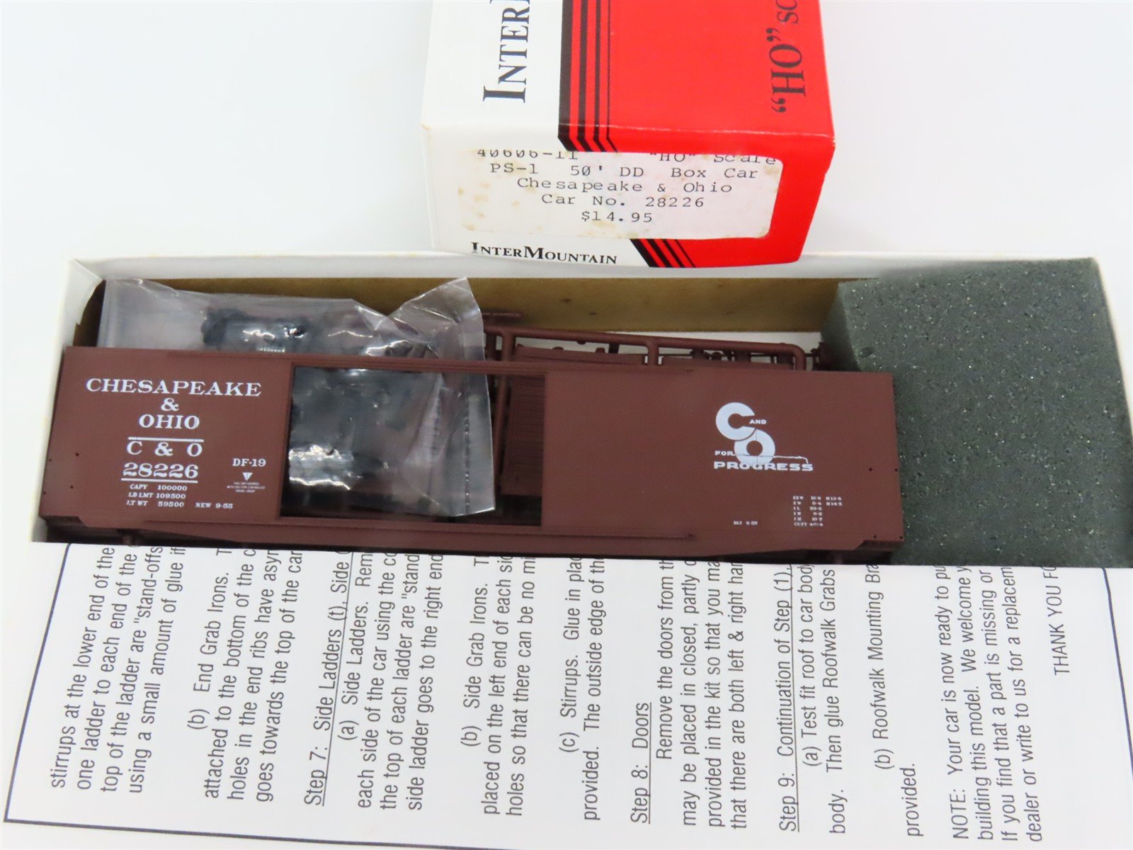 HO InterMountain Kit 40606-11 C&O Chesapeake & Ohio Progress 50' Box Car #28226