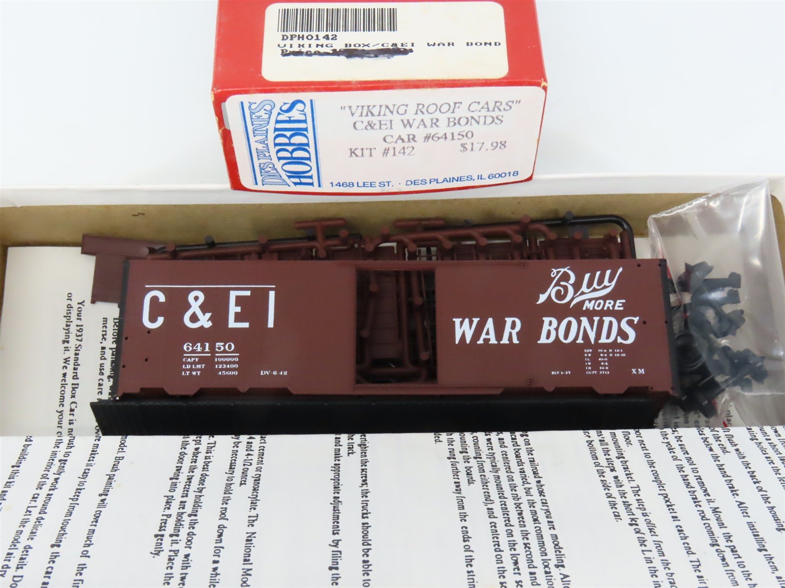 HO IMWX/Des Plaines Hobbies Kit 142 C&EI War Bonds Viking Roof Cars Boxcar 64150