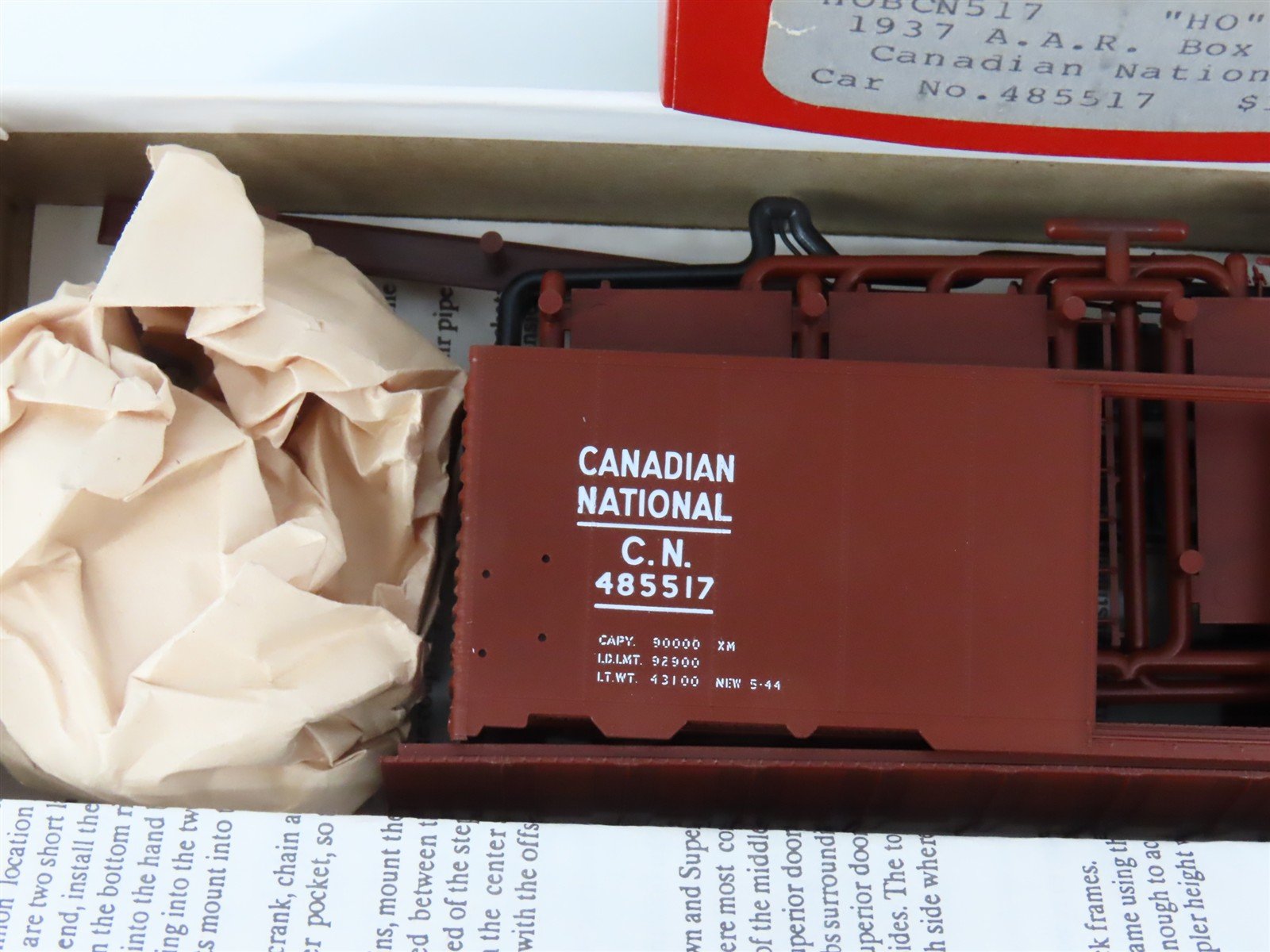 HO Scale IMWX Kit HOBCN517 CN CNR Canadian National Maple Leaf Box Car #485517