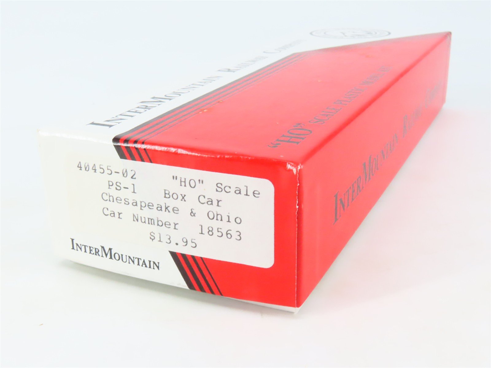 HO Scale InterMountain Kit 40455-02 C&O Chesapeake & Ohio Progress Boxcar #18563