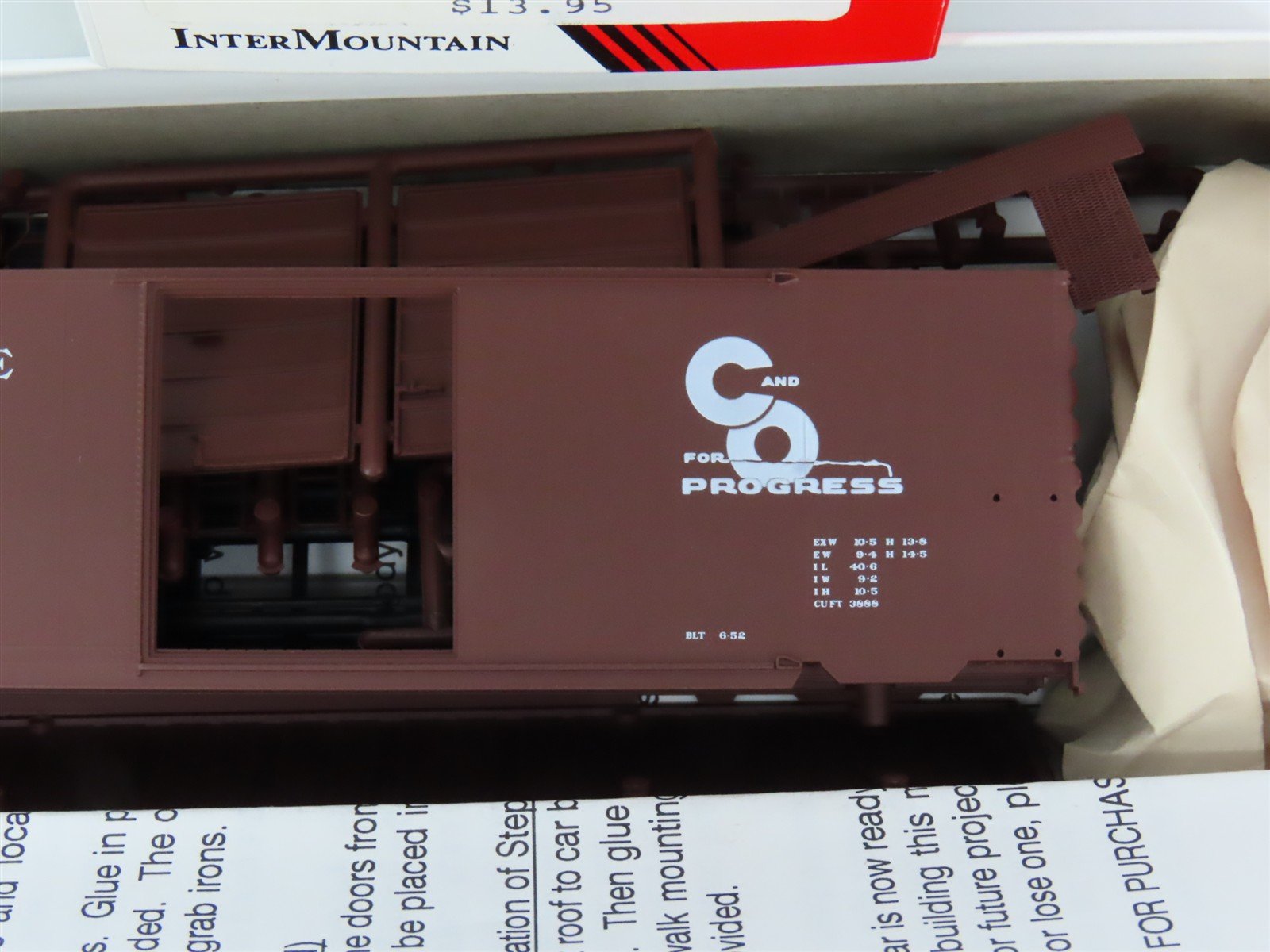 HO Scale InterMountain Kit 40455-11 C&O Chesapeake & Ohio Progress Boxcar #18956