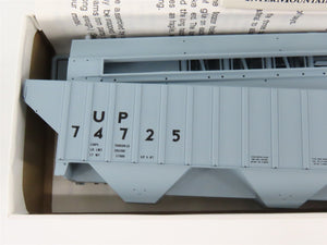 HO Scale InterMountain Kit UP-10 UP Union Pacific 3-Bay Covered Hopper #74725