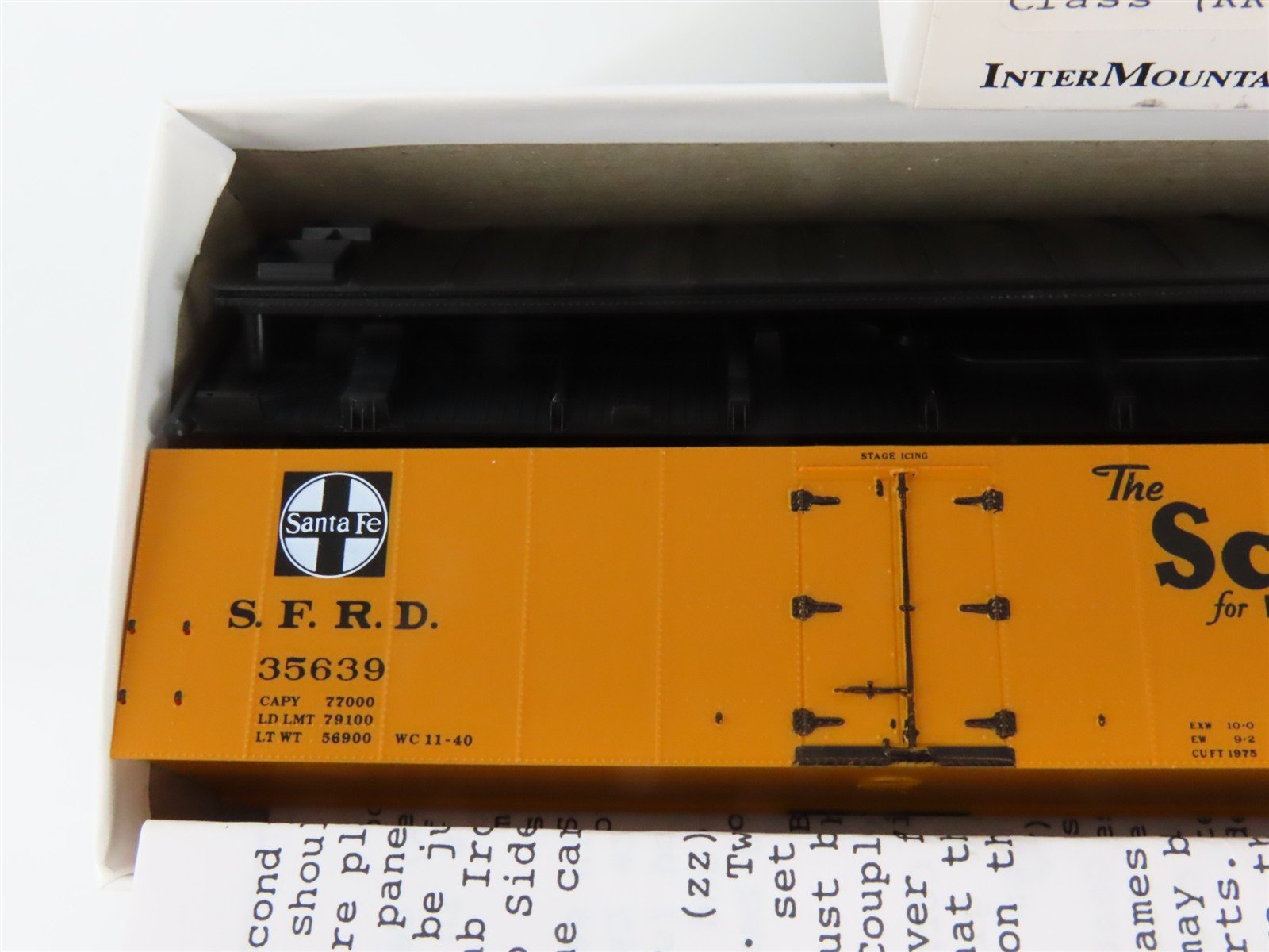 HO Scale InterMountain Kit 41115-04 SFRD Santa Fe Scout/SL Map Reefer #35639