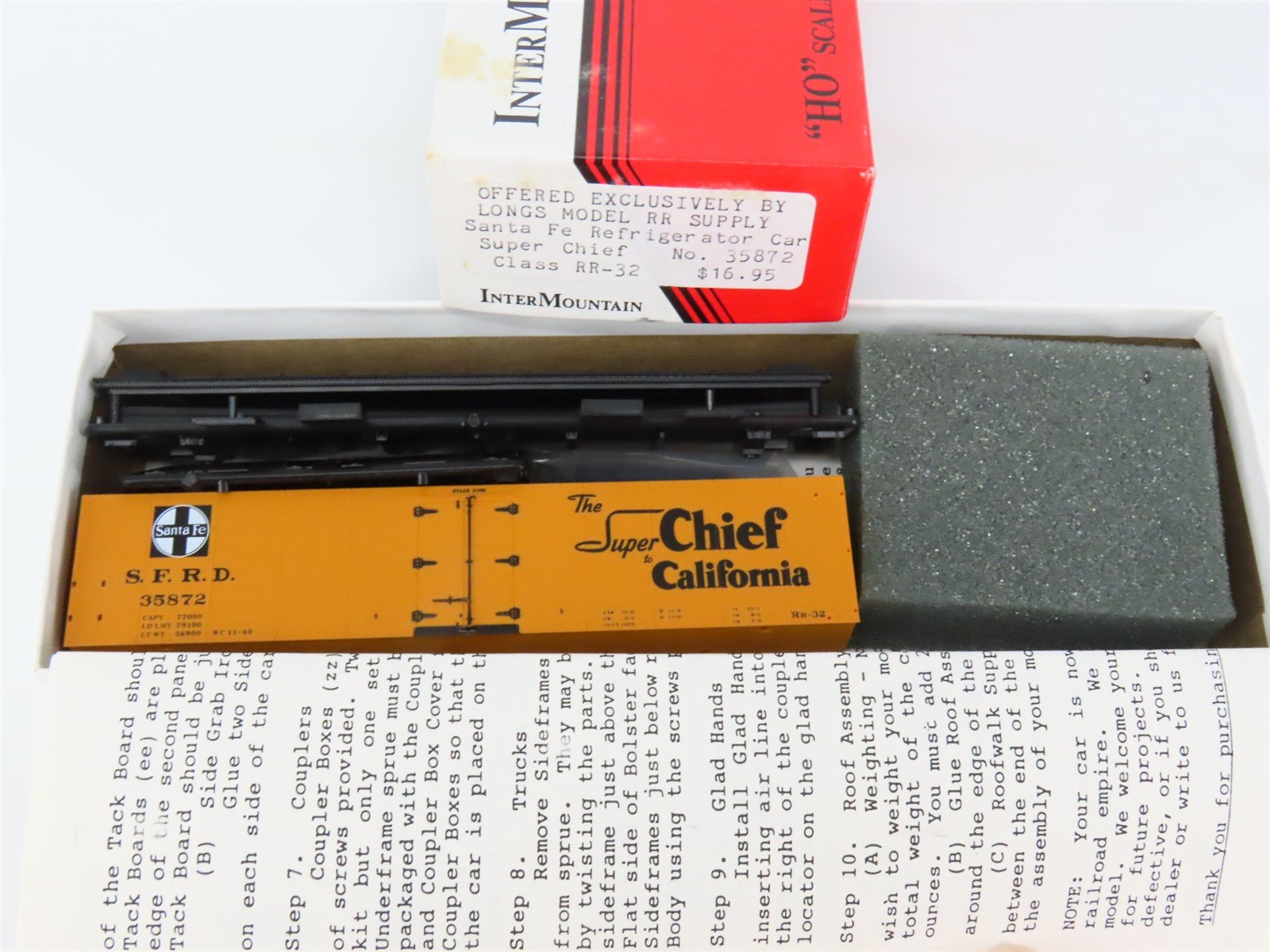 HO Scale InterMountain/Longs Model RR Supply Kit SFRD Super Chief Reefer #35872