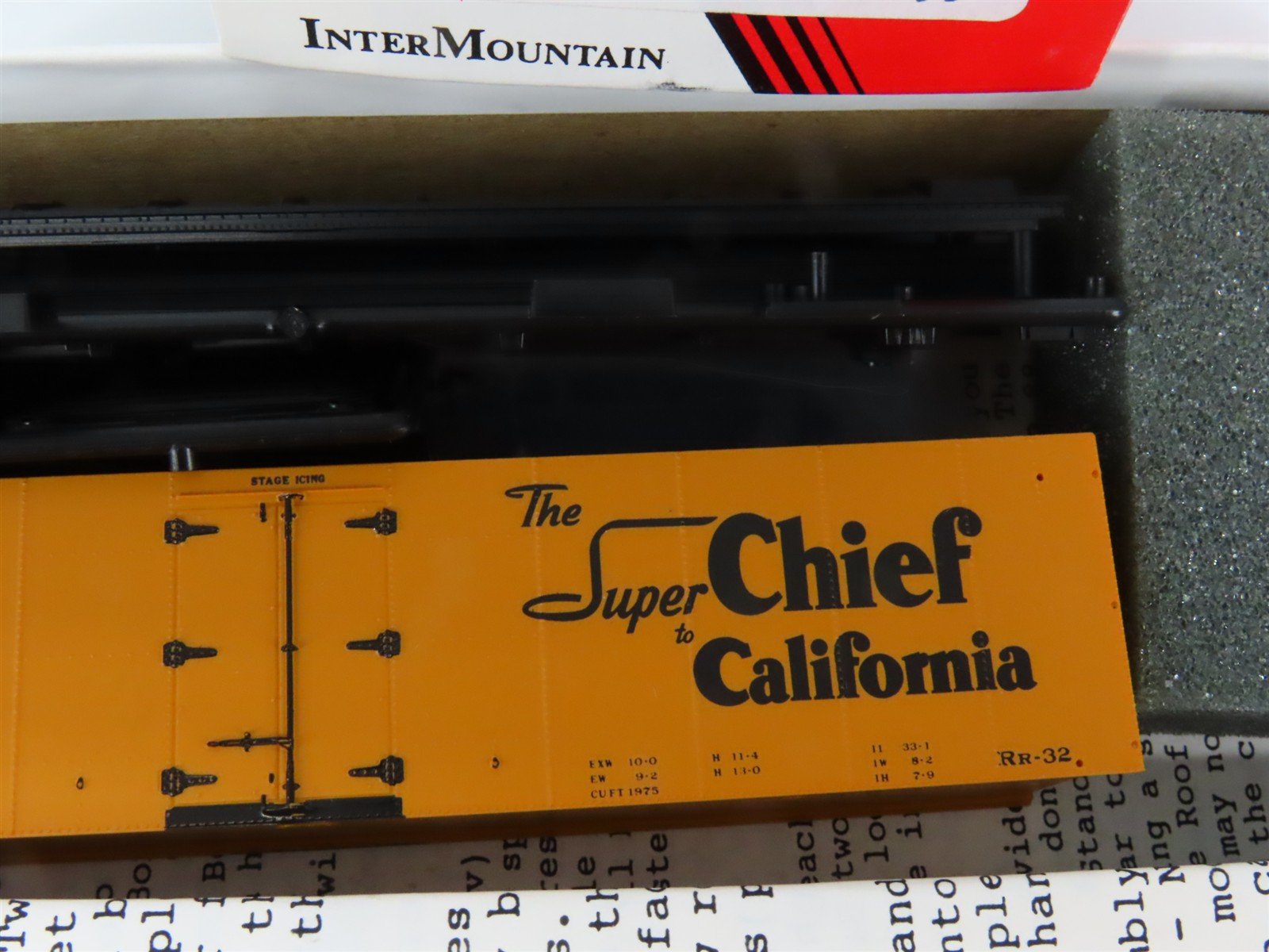 HO Scale InterMountain/Longs Model RR Supply Kit SFRD Super Chief Reefer #35872
