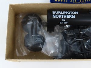 HO Scale Roundhouse Kit 1376 BN Burlington Northern 50' Tank Car #875080