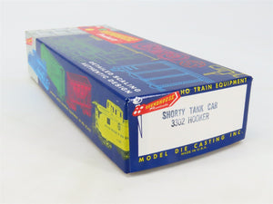 HO Scale Roundhouse Kit 3302 GATX Hooker Chemicals Shorty Tank Car #24951