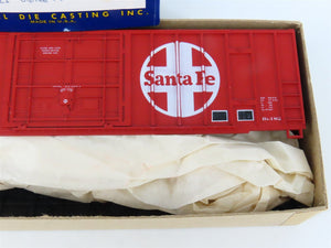 HO Scale Roundhouse Kit 3621 ATSF Santa Fe 50' Plug Door Box Car #151923