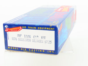 HO Scale Roundhouse Kit 1376 BN Burlington Northern 50' Tank Car #875089