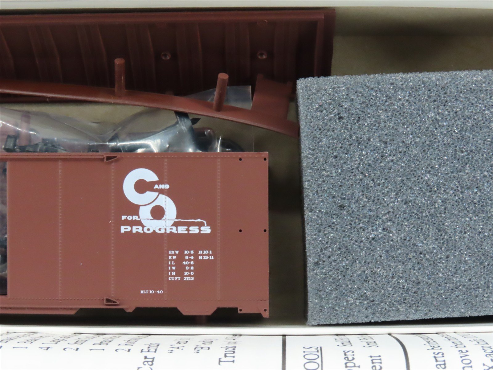 HO InterMountain Kit 40706-01 C&O Chesapeake & Ohio Progress 40' Box Car #3009