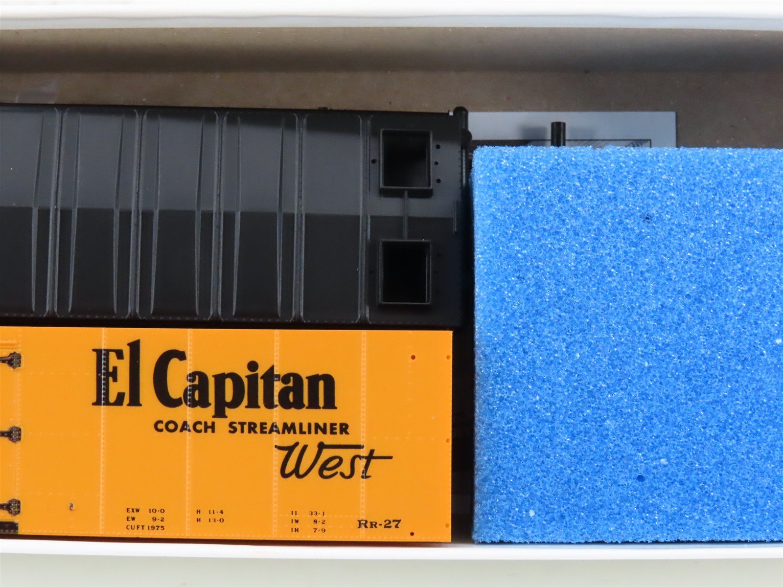HO Scale InterMountain Kit 41112-01 SFRD Santa Fe El Capitan/Map Reefer #34808