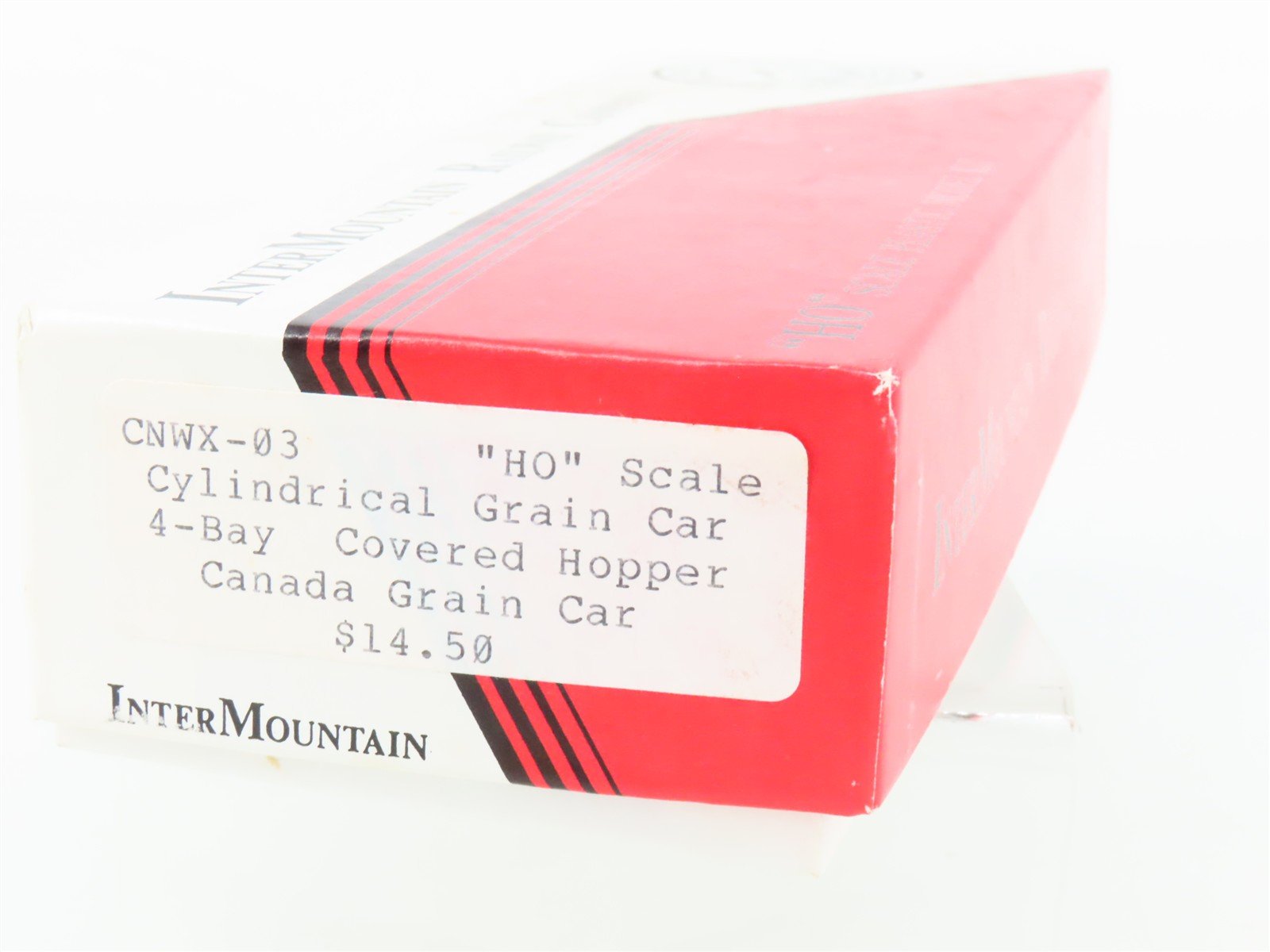 HO Scale InterMountain Kit CNWX-03 CNWX Canada 4-Bay Cylindrical Hopper #110089