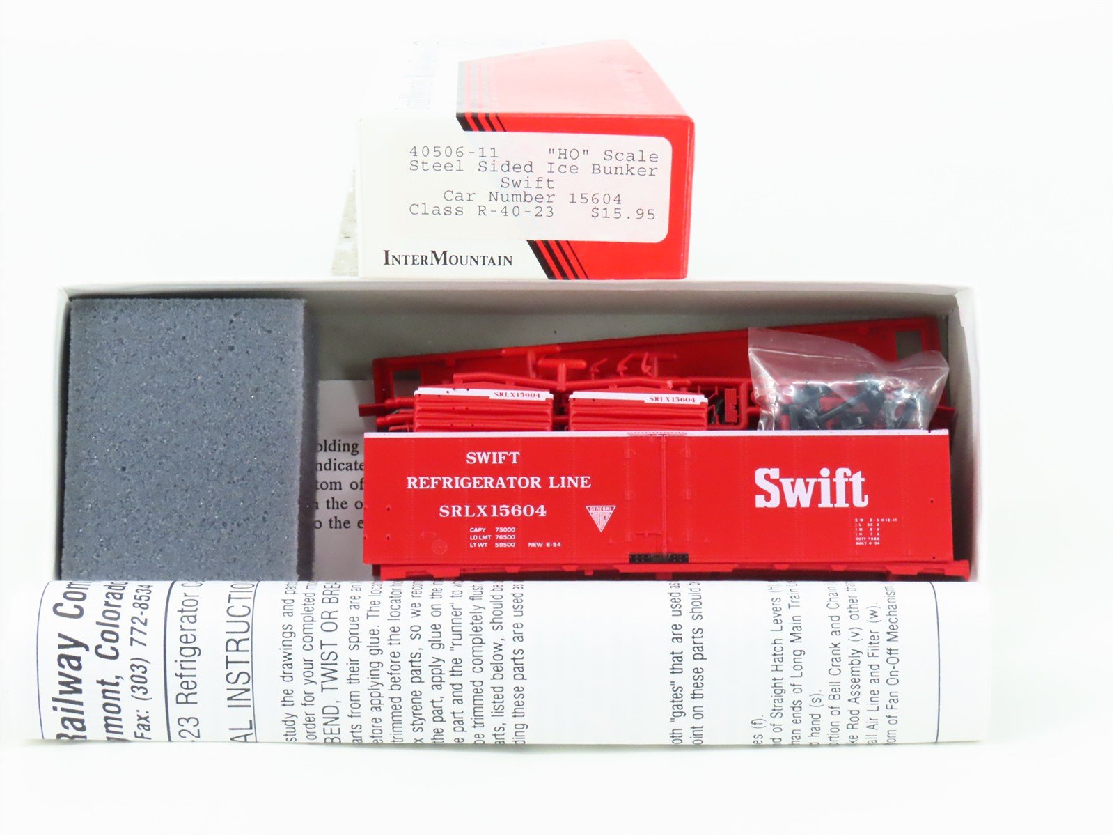 HO InterMountain Kit 40506-11 SRLX Swift Steel Sided Ice Bunker Reefer #15604