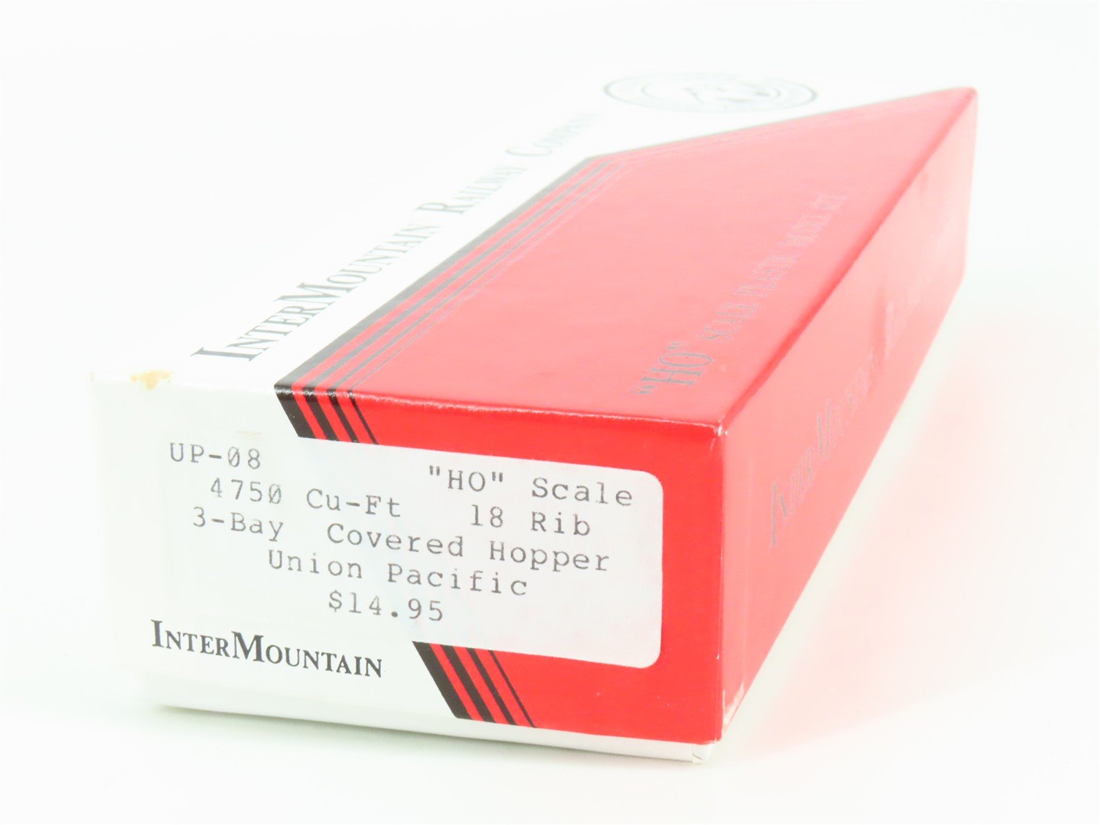 HO Scale InterMountain Kit UP-08 UP Union Pacific 3-Bay Covered Hopper #74574