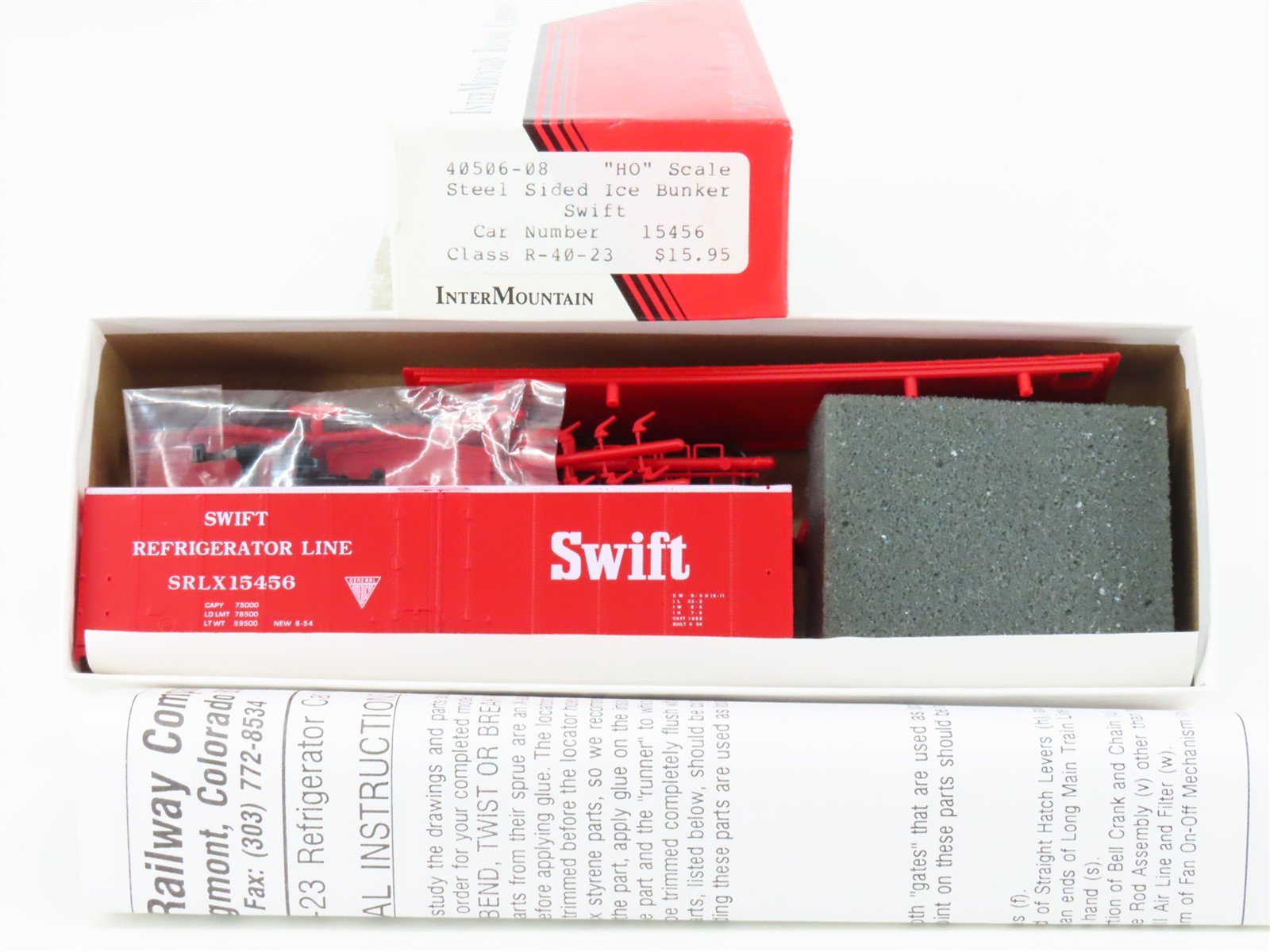 HO InterMountain Kit 40506-08 SRLX Swift Steel Sided Ice Bunker Reefer #15456